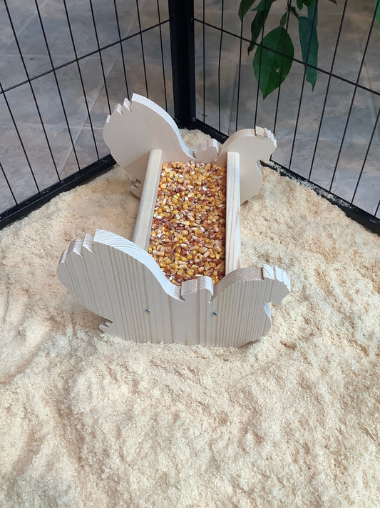 Chicken feeder-chicken table
